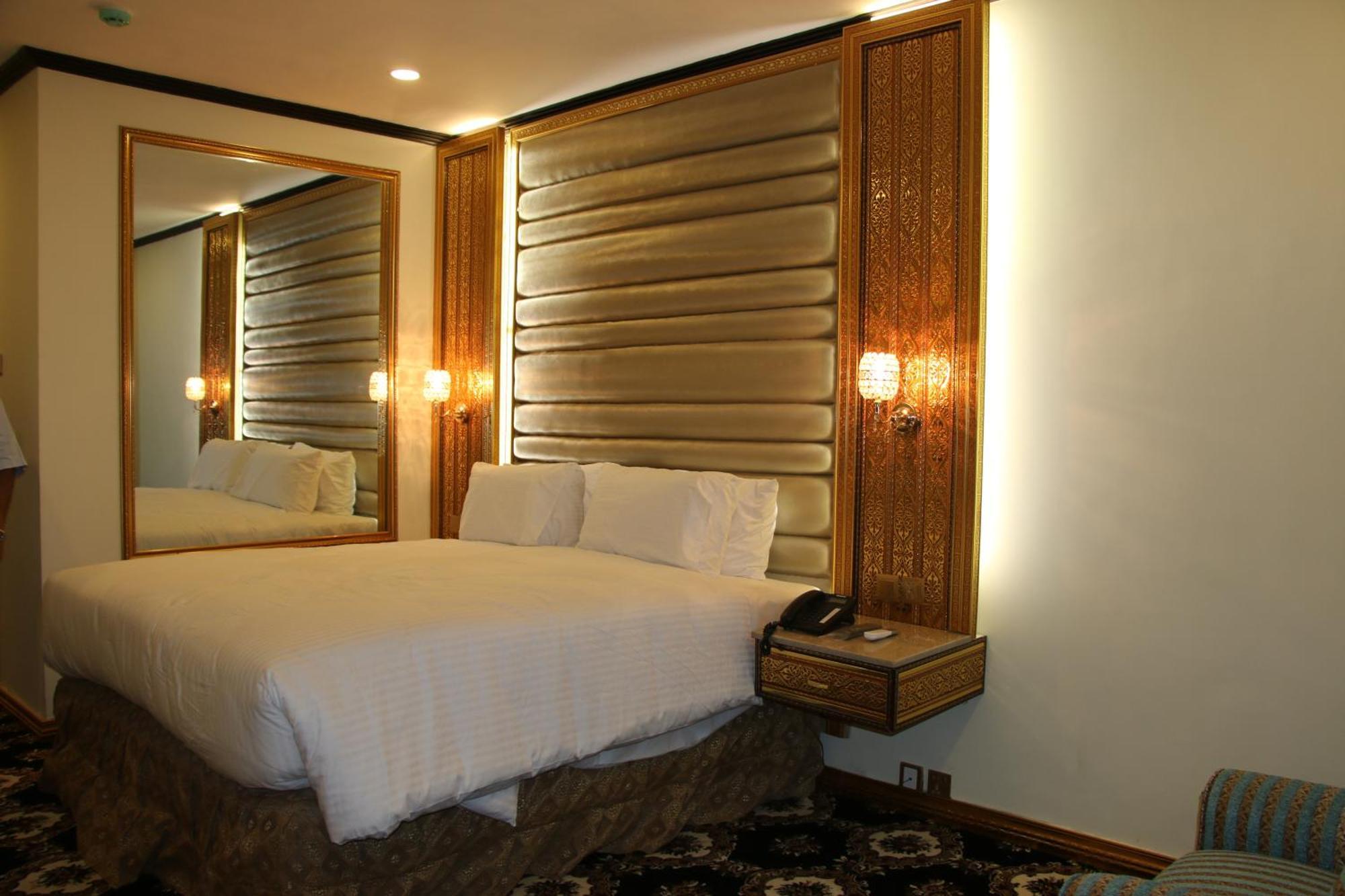 Indus Hotel Hyderabad Εξωτερικό φωτογραφία