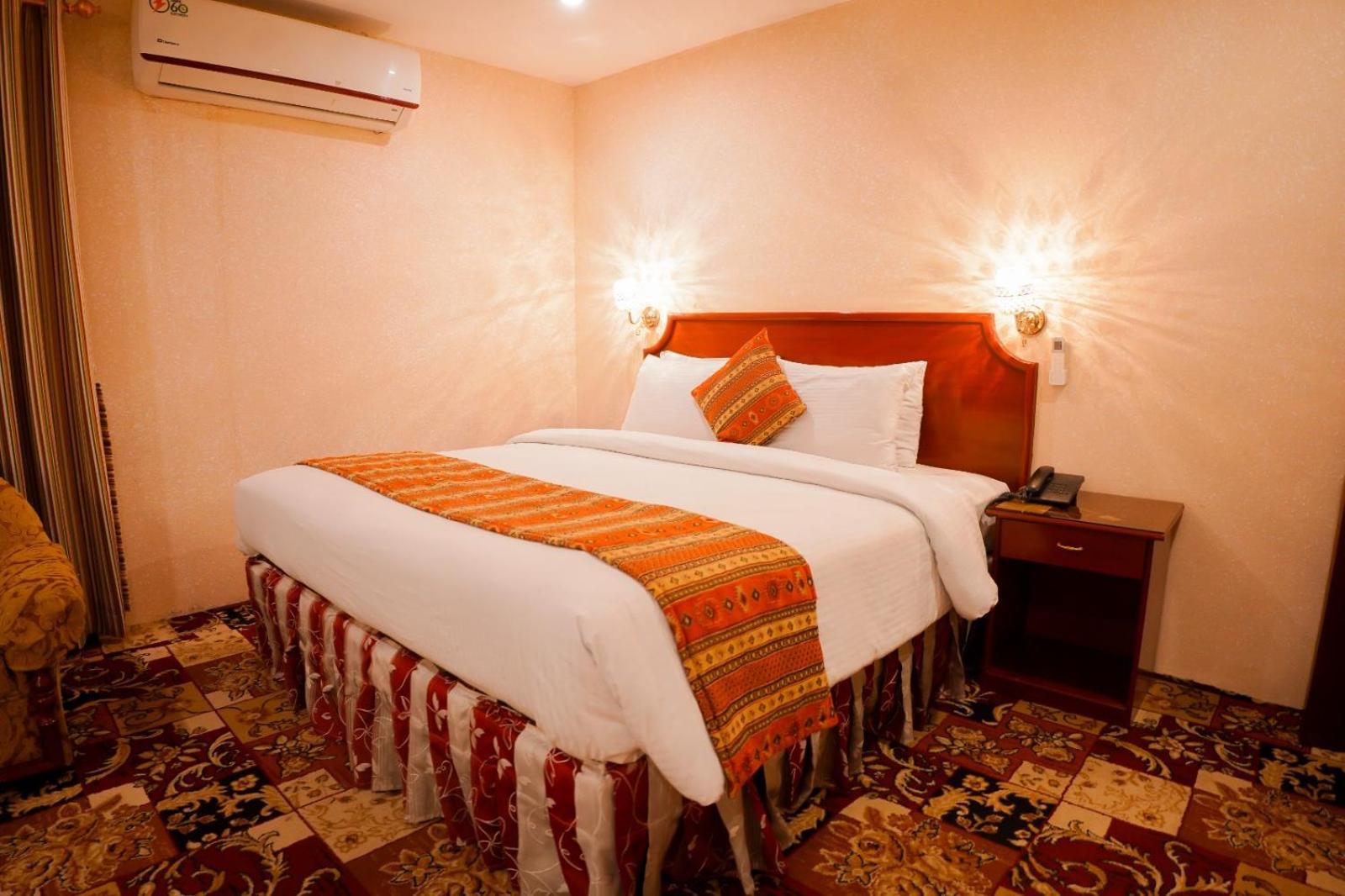 Indus Hotel Hyderabad Εξωτερικό φωτογραφία