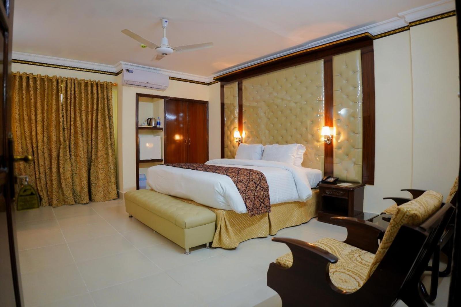 Indus Hotel Hyderabad Εξωτερικό φωτογραφία