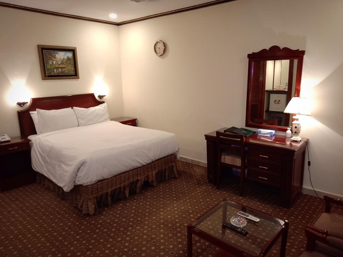 Indus Hotel Hyderabad Εξωτερικό φωτογραφία
