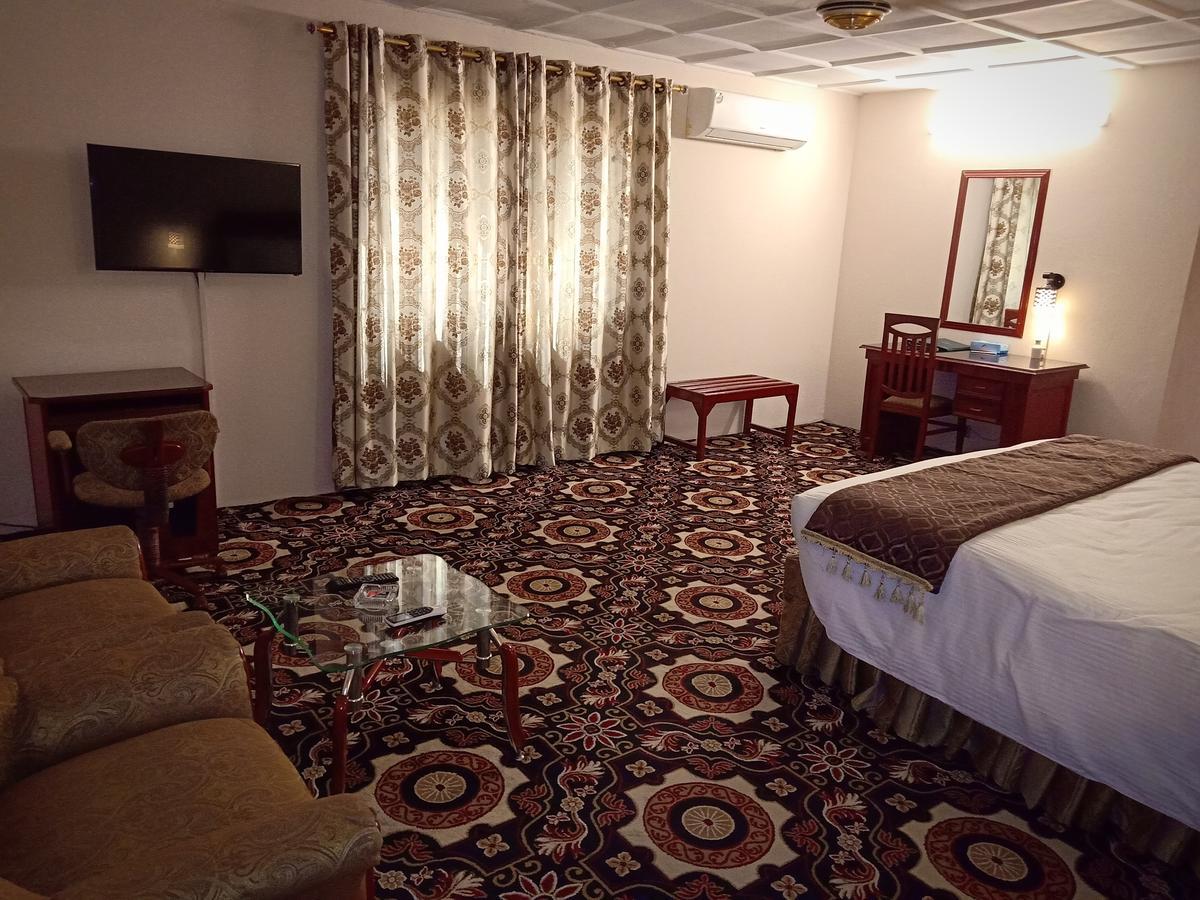 Indus Hotel Hyderabad Εξωτερικό φωτογραφία